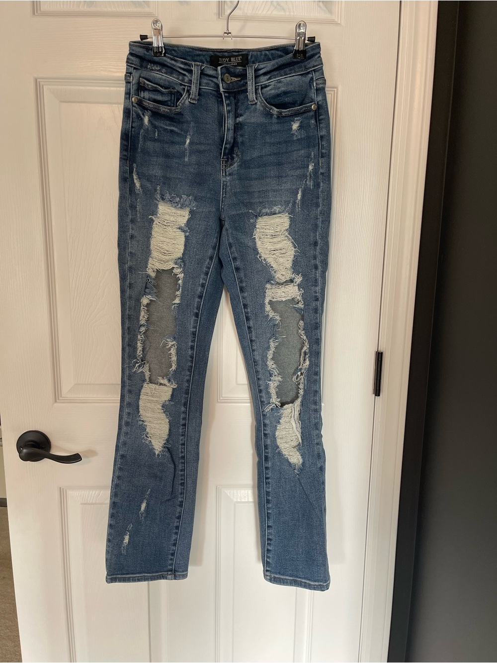 Judy Blue Distressed Skinny Jeans - Blue